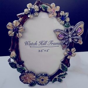 Host Pick ! NWOT Watch Hill Floral photo frame 3.5”x5” with rinestones